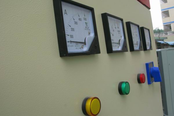 亚东配电柜-3683讲讲配电柜注意事项